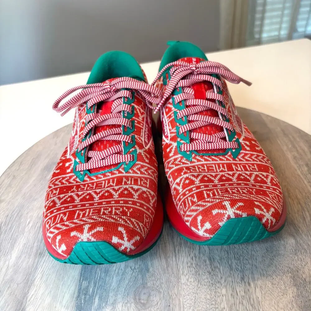 Brooks Levitate 5 Run Merry Men's 11 Christmas Running Shoes Red Green Holiday